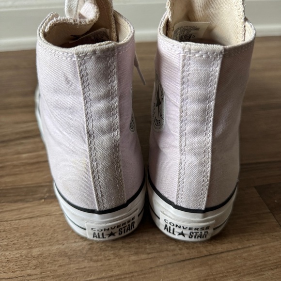 Converse Women's lavender High-Top platform Sneakers size 7 - Picture 6 of 11